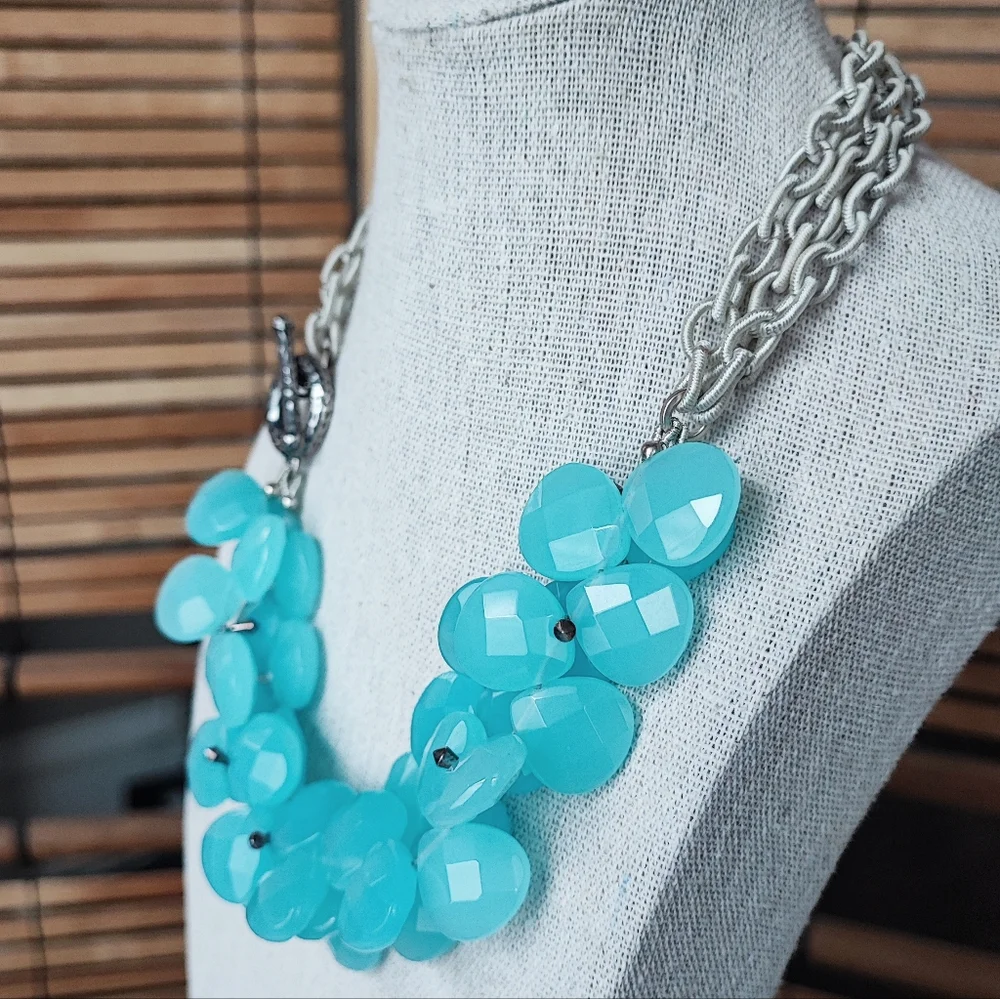 Faceted Glass Aqua Blue Teardrop 3 Strand Acrylic Beaded Necklace Silk Wrapped